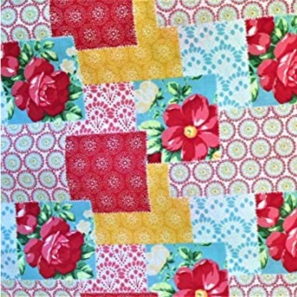 Pioneer Woman Fabric Round Patchwork Tablecloth - Picture 2 of 6